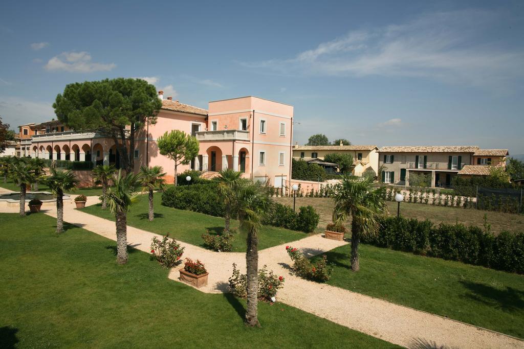 Villa Santa Barbara Montefalco Exterior photo